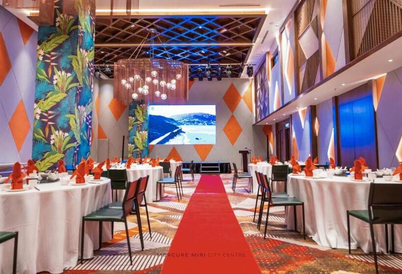 هتل Mercure Miri City Centre