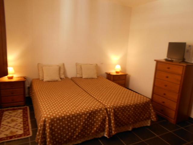 هتل Quarto Pequeno 515 Do Monte Dos Arneiros