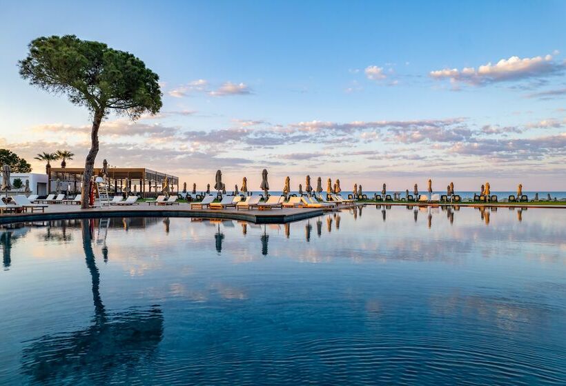 ホテル Rixos Park Belek, The Land of Legends Access
