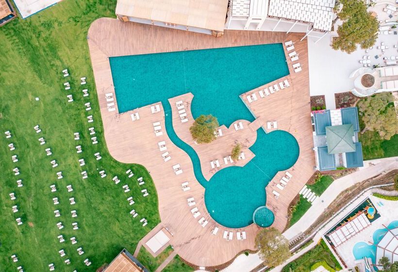 ホテル Rixos Park Belek, The Land of Legends Access