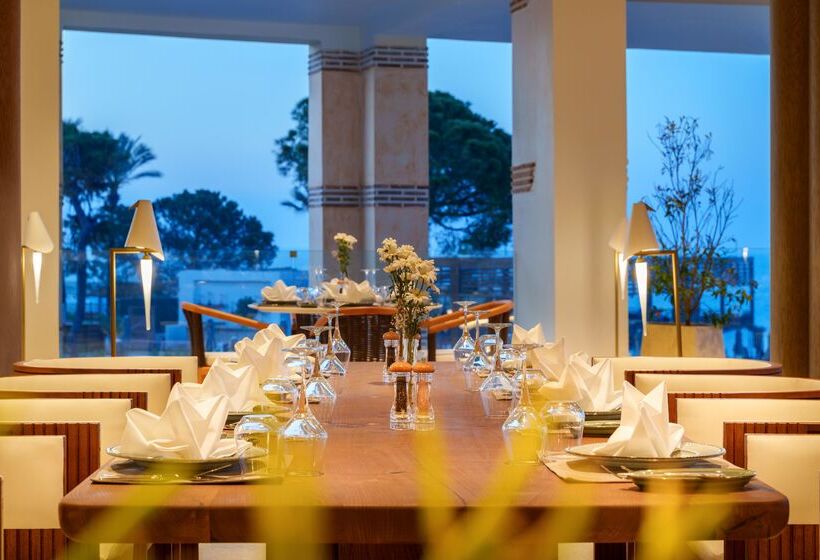 ホテル Rixos Park Belek, The Land of Legends Access