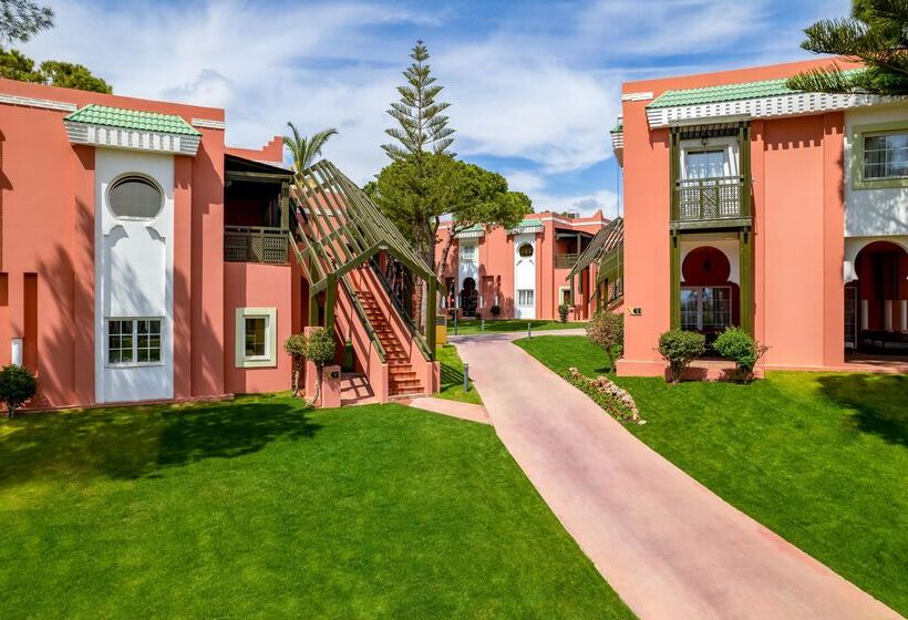 ホテル Rixos Park Belek, The Land of Legends Access