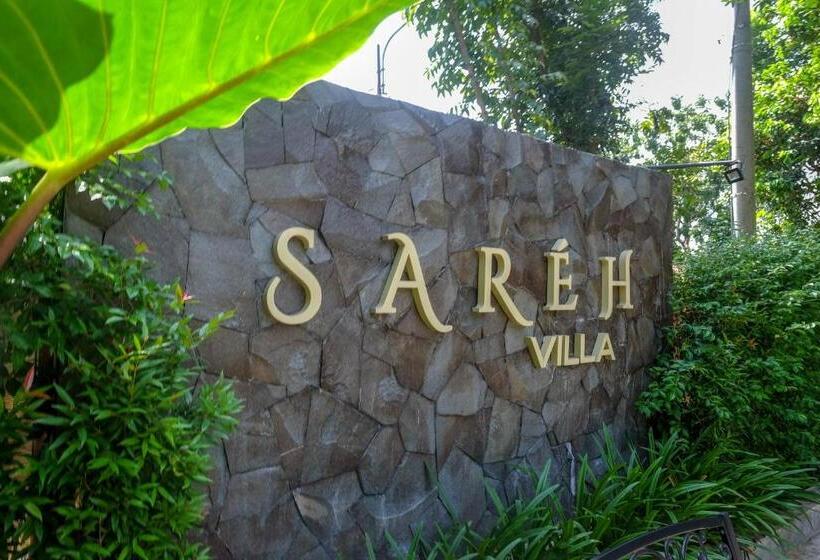 هتل Sareh Villa By The Lavana