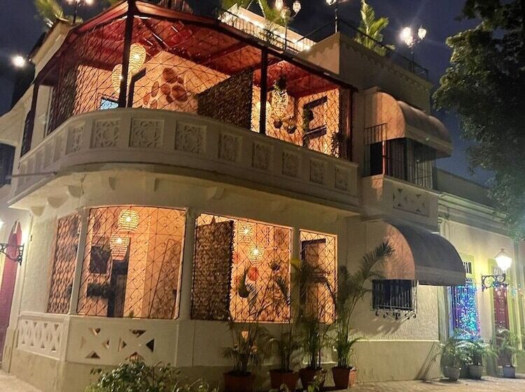 هتل Studio 27 Colonial, Centro Histórico