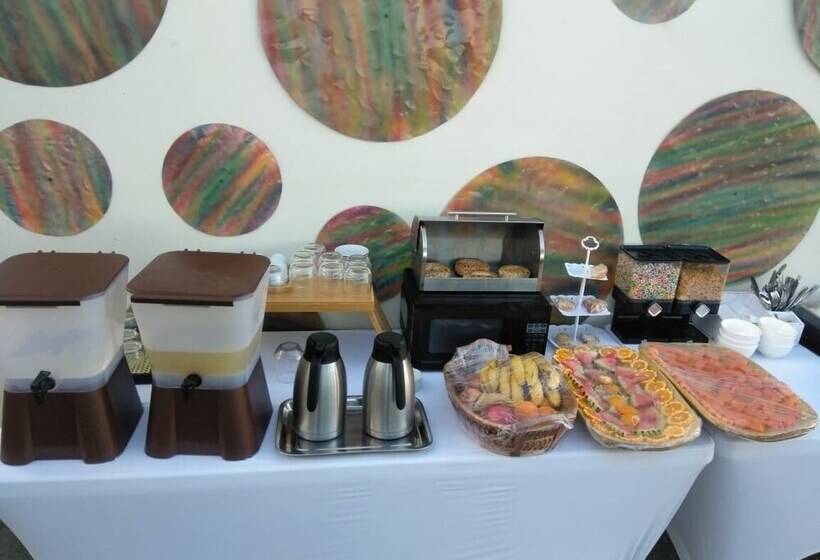 هتل Studio 27 Colonial, Centro Histórico