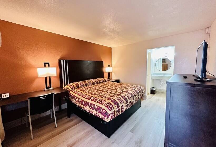 مُتل Economy Inn