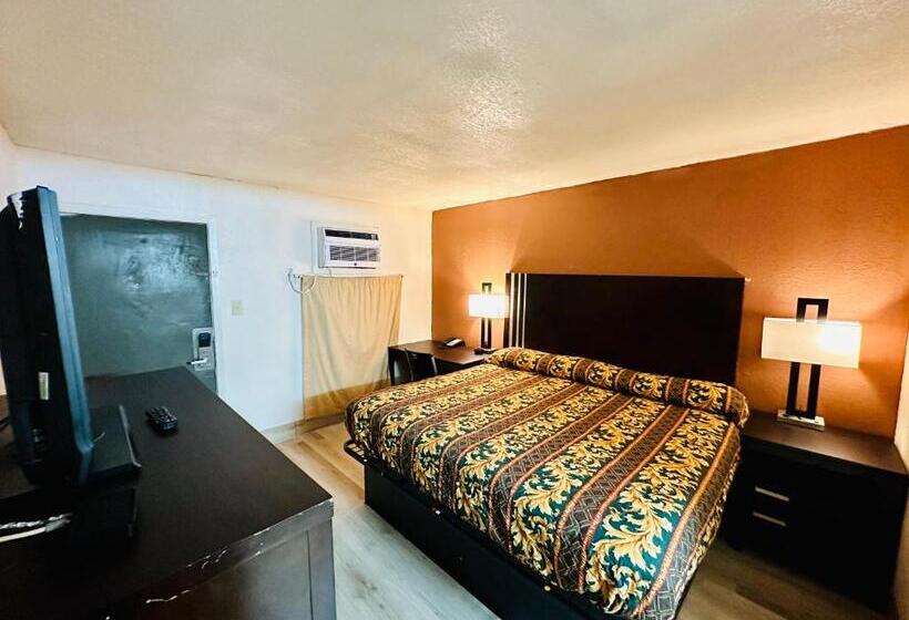 مُتل Economy Inn