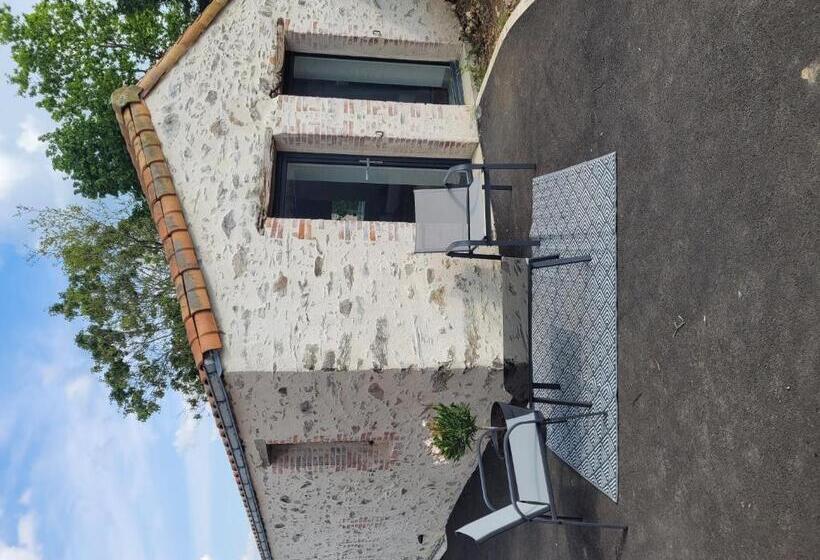 پانسیون Studio Quartier Calme