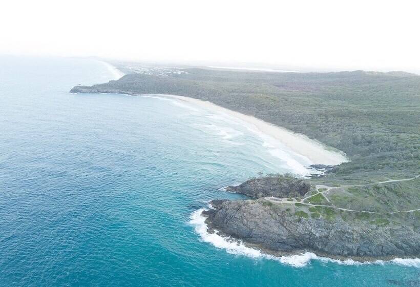 هاستل Nomads Noosa