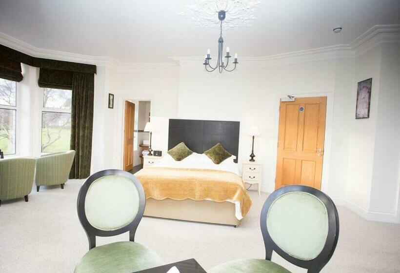 צימר Lakeside House