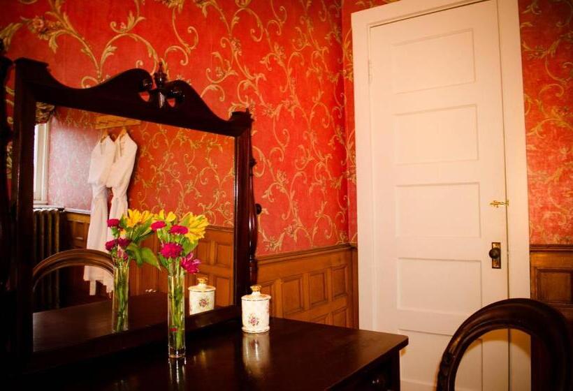 צימר Queen Anne Inn