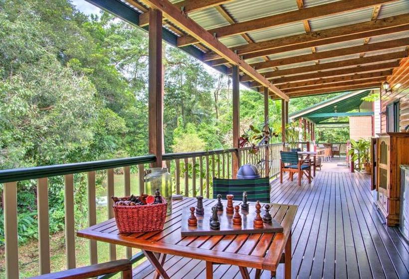 تختخواب و صبحانه Red Mill House In Daintree