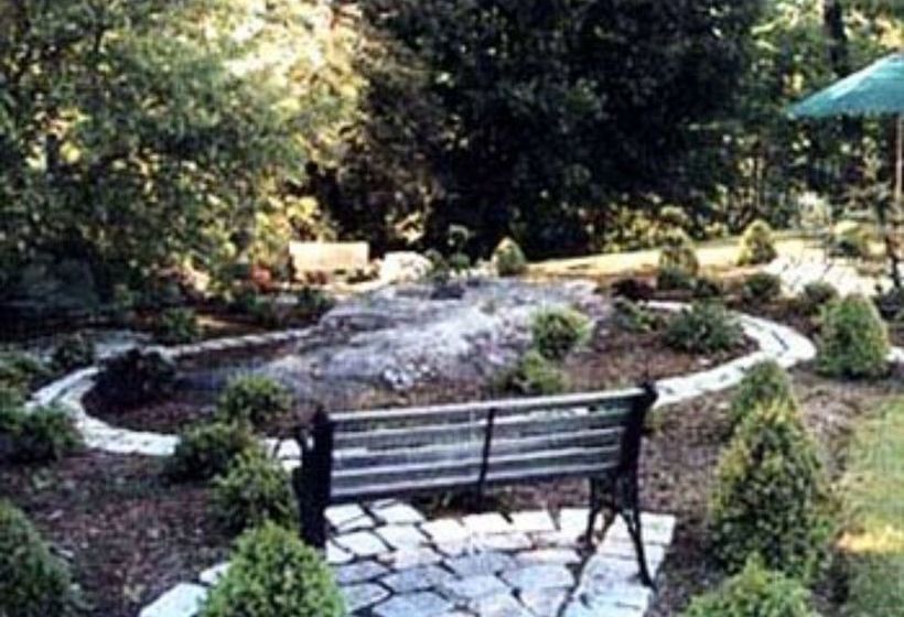 مبيت وإفطار Tidewater Inn