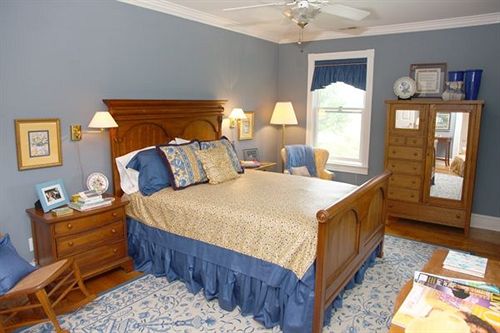 Harmony Hill Bed & Breakfast