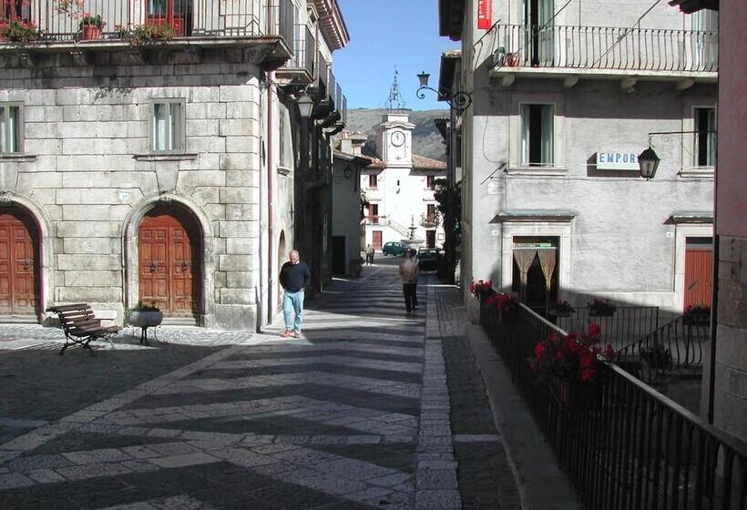 هتل Albergo Del Sole