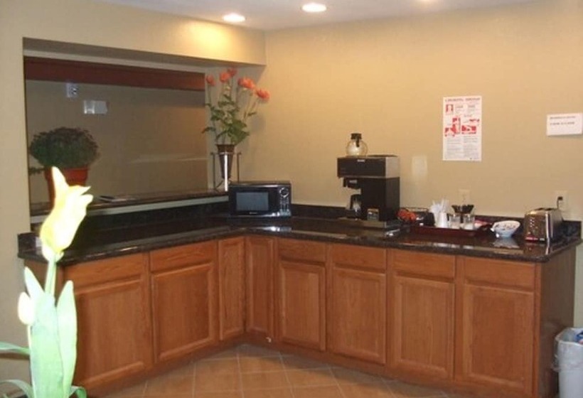 בית מלון כפרי Americas Best Value Inn Caldwell