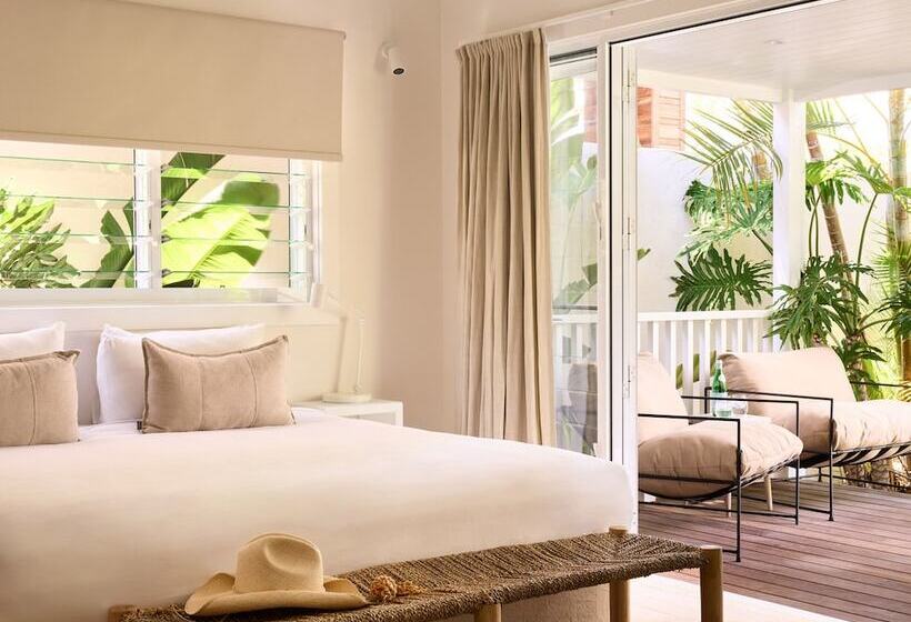 هتل Atlantic Byron Bay