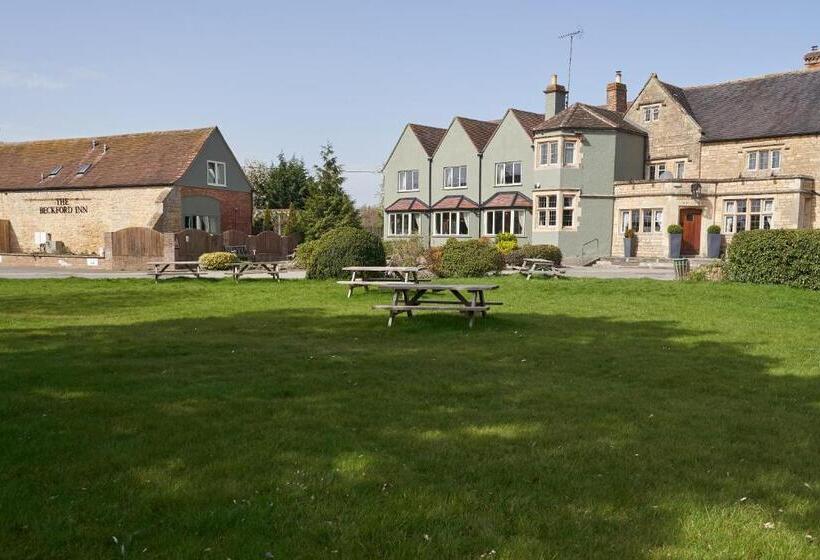 Отель Beckford Inn
