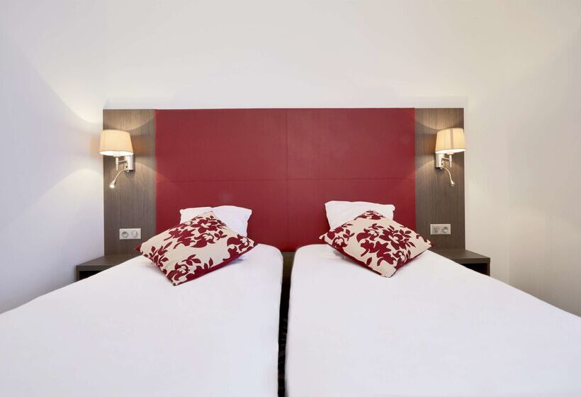 ホテル Kyriad Saint Quentin En Yvelines  Montigny