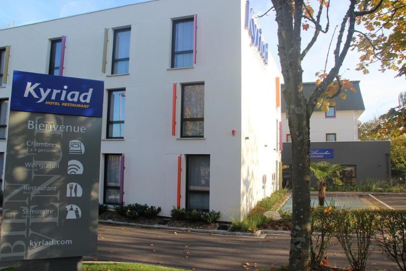 هتل Kyriad Saint Quentin En Yvelines Montigny