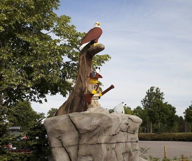 هتل LEGOLAND® Holiday Village