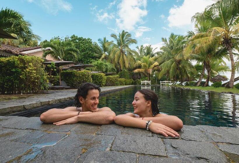 هتل Princesse Bora Lodge & Spa