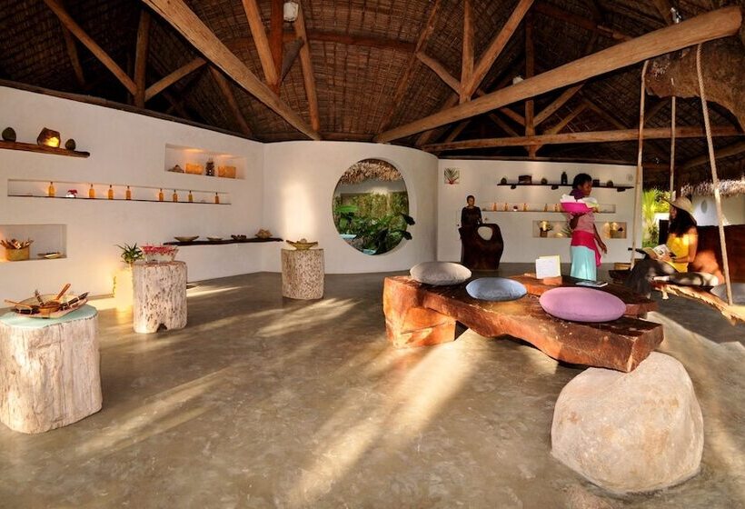 هتل Princesse Bora Lodge & Spa
