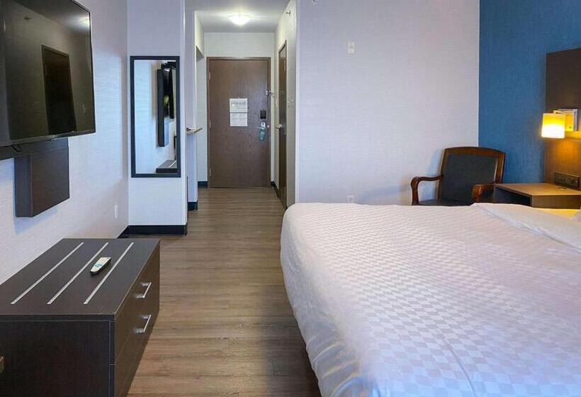 هتل Quality Inn