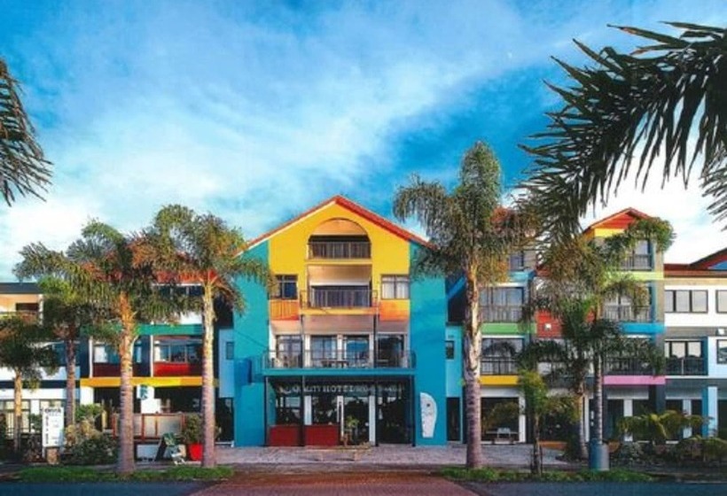 Quality Hotel Oceans Tutukaka