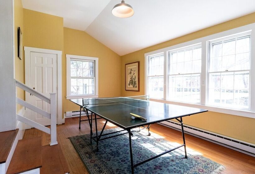 فندق Grafton Inn