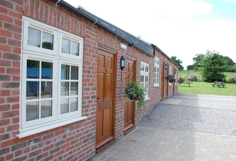 هتل The Royal Oak