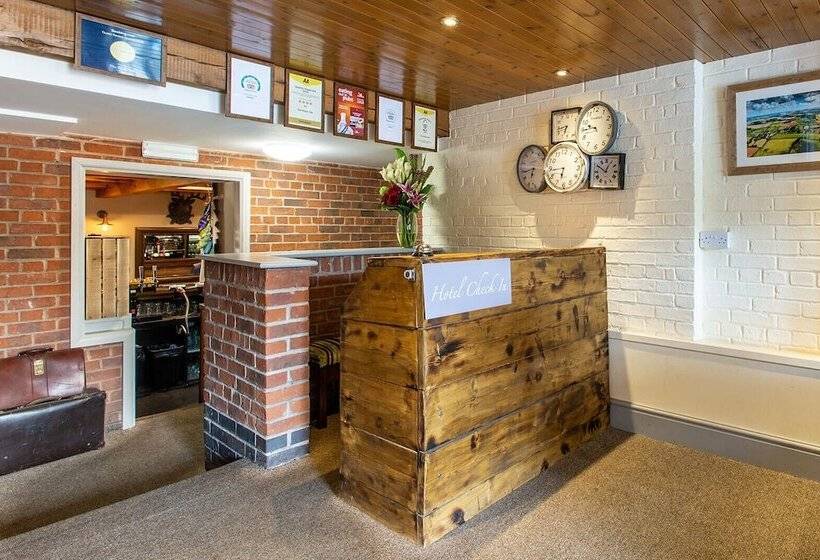 هتل The Royal Oak