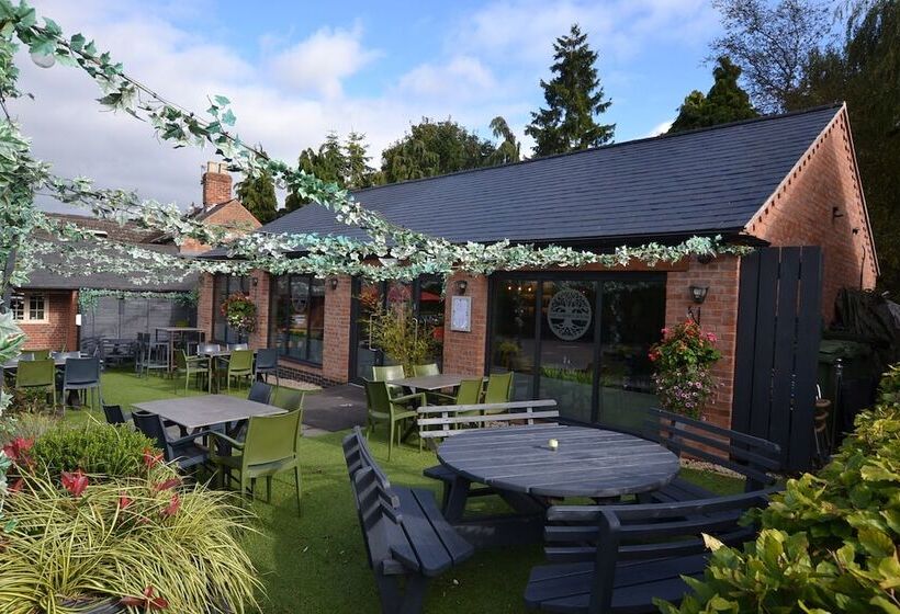 هتل The Royal Oak