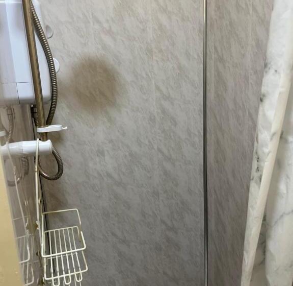 هتل Windmill Guest House