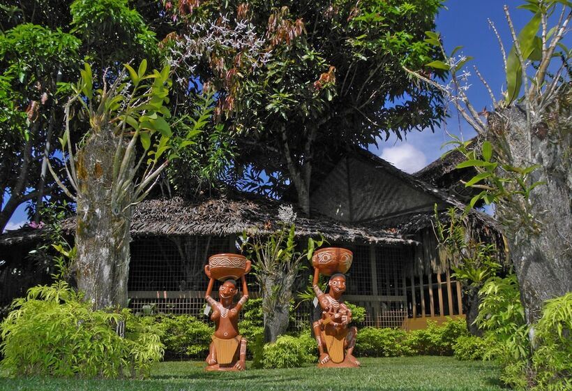 Madang Lodge