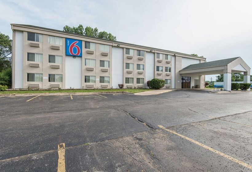 Motel 6lawrence, Ks