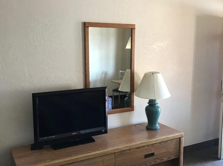 مُتل Claridge Inn  St. George