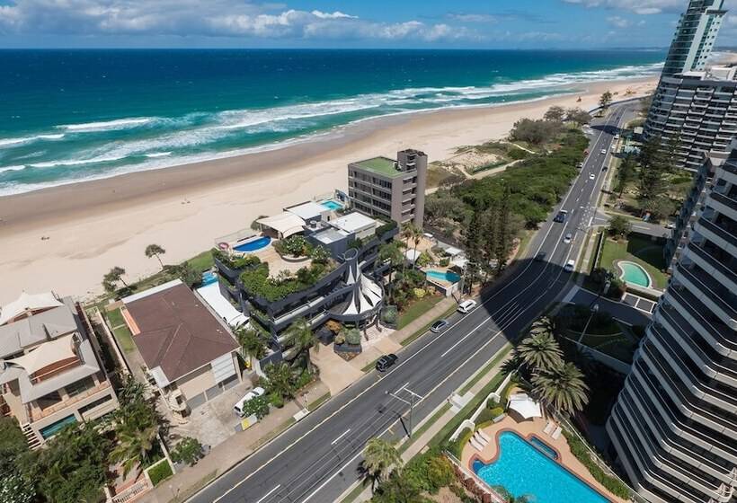 Norfolk Luxury Beachfront Apartments
