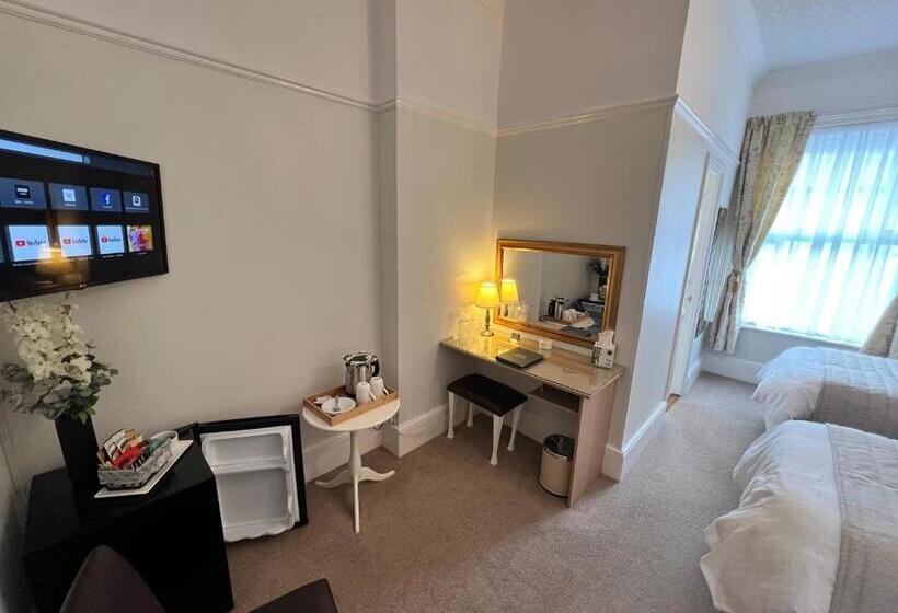 پانسیون Birkdale Guest House