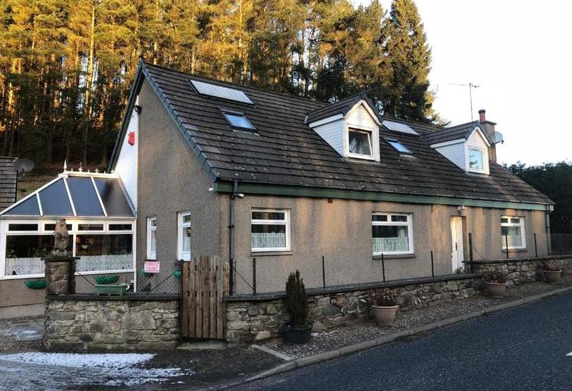 بنسيون Fendoch Guest House