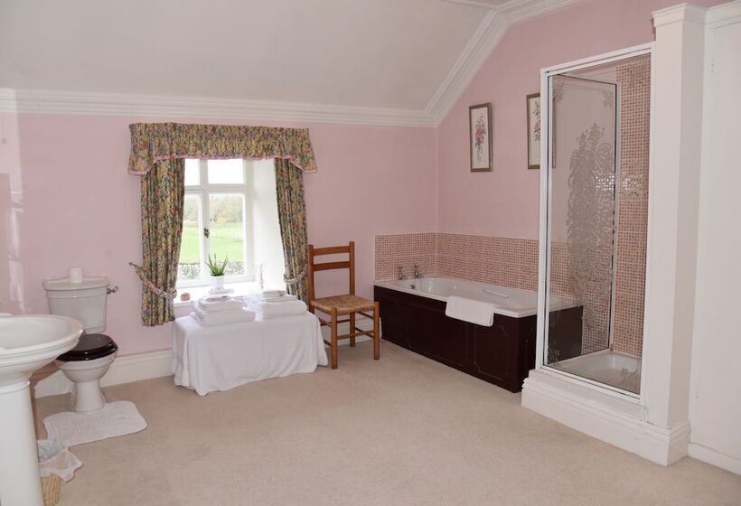 Пансион Newburgh House Bed & Breakfast