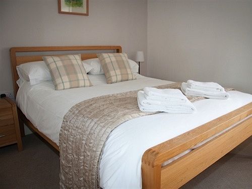 School Cottages B&b & Self-catering