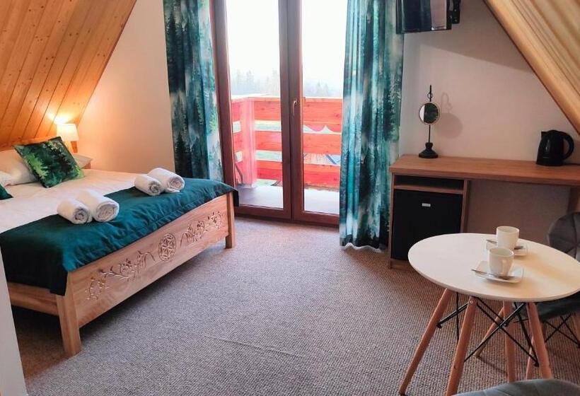 ベッドアンドブレックファースト Willa Adamówka