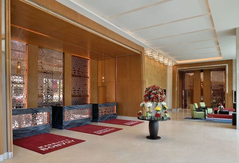 هتل Courtyard By Marriott Navi Mumbai