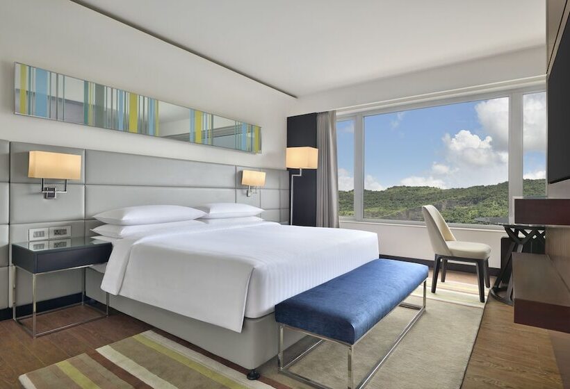 هتل Courtyard By Marriott Navi Mumbai