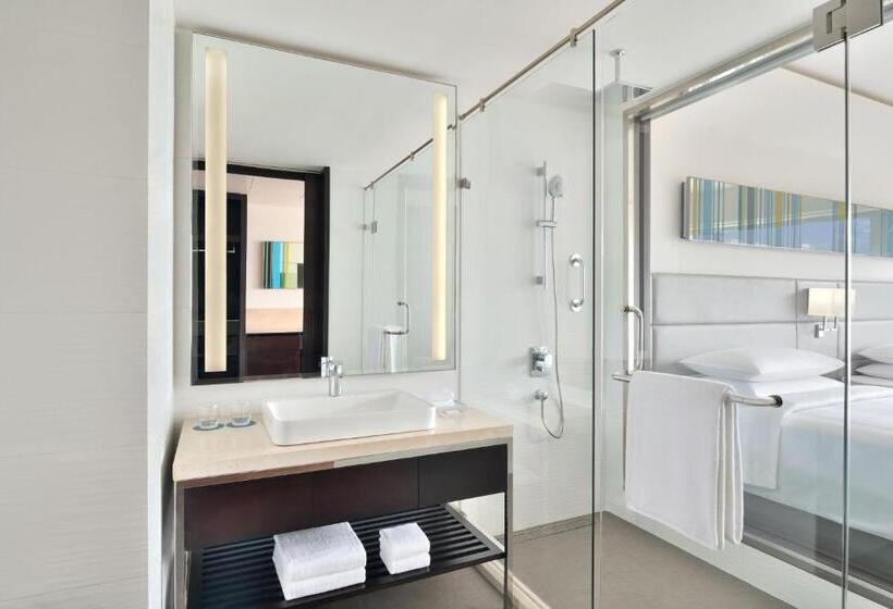 هتل Courtyard By Marriott Navi Mumbai