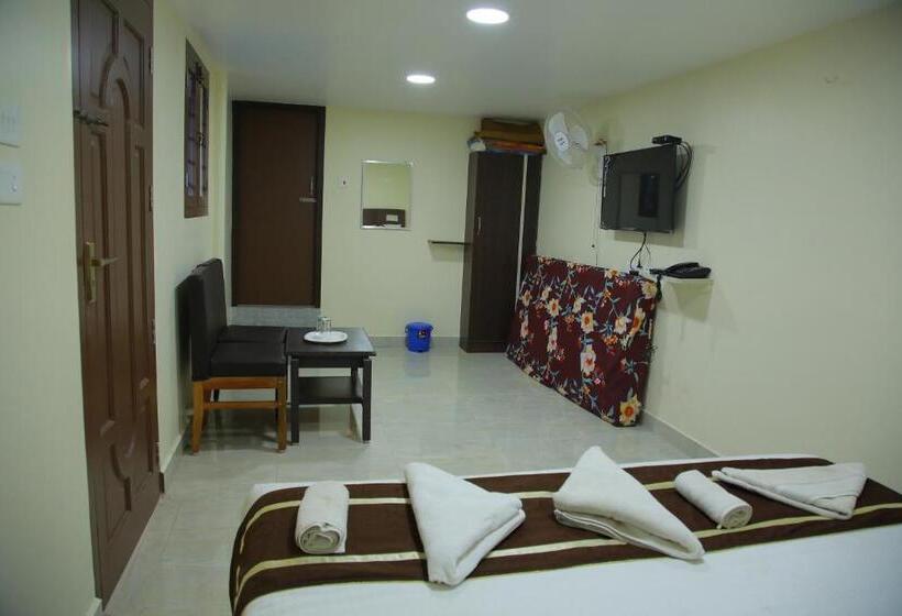 בית מלון כפרי Mgs Residency Bodi