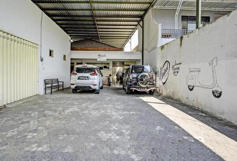 ホテル Oyo 92124 Raya Permai Homestay