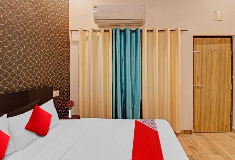 호텔 Oyo Flagship 80648 Resort Stay Inn