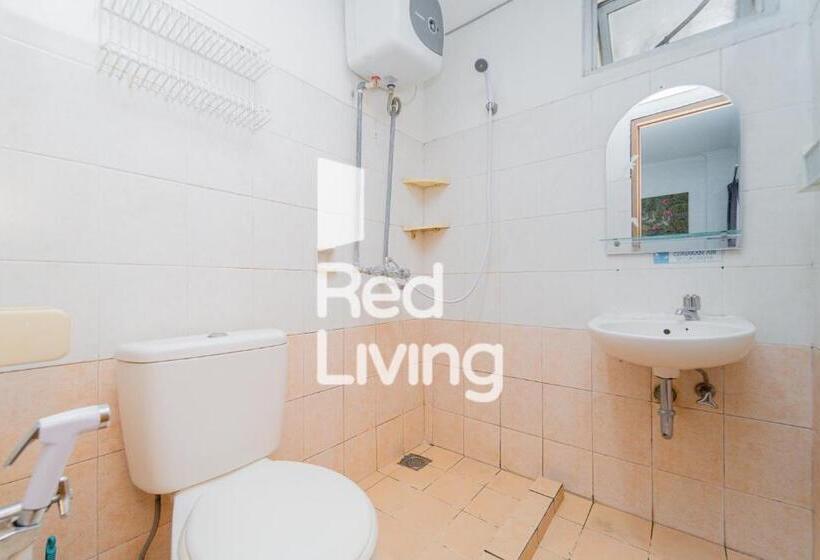 هتل Redliving Apartemen Mediterania Palace Meditrans Property Tower B